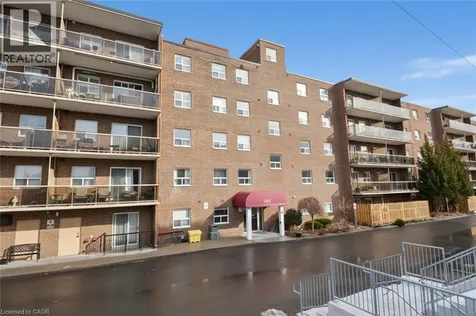 793 Colborne Street Brantford ON N3S 7J3