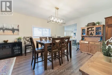 13 Potters Road North Tillsonburg ON N4G 2G9
