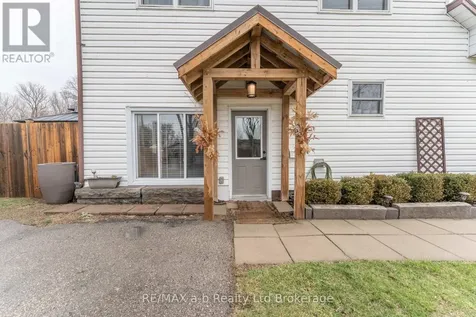 13 Potters Road North Tillsonburg ON N4G 2G9