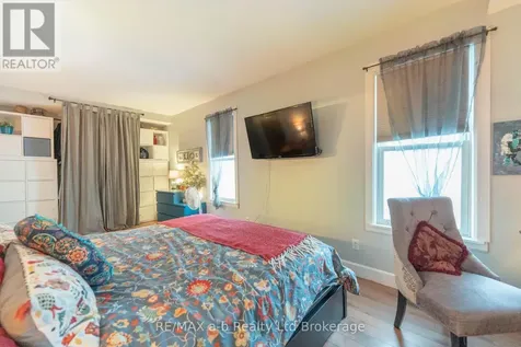 13 Potters Road North Tillsonburg ON N4G 2G9
