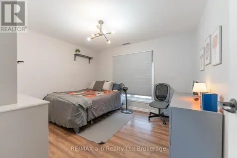 13 Potters Road North Tillsonburg ON N4G 2G9