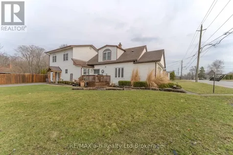 13 Potters Road North Tillsonburg ON N4G 2G9