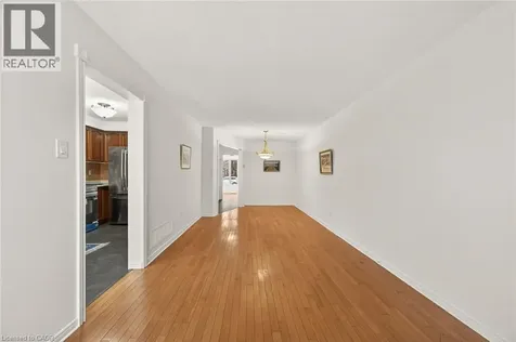 51 Pirie Drive Dundas ON L9H 6X6