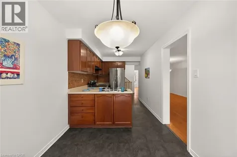 51 Pirie Drive Dundas ON L9H 6X6
