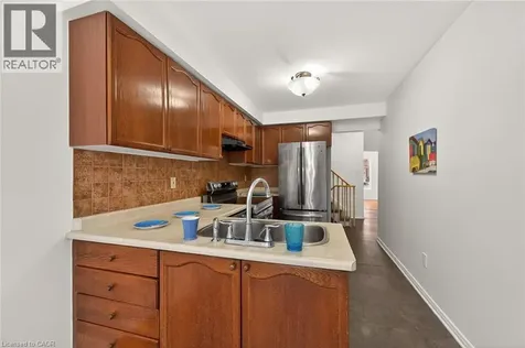 51 Pirie Drive Dundas ON L9H 6X6