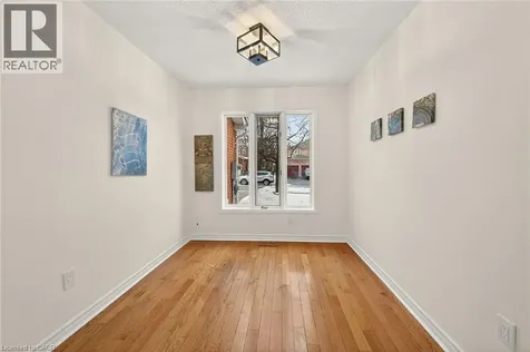 51 Pirie Drive Dundas ON L9H 6X6