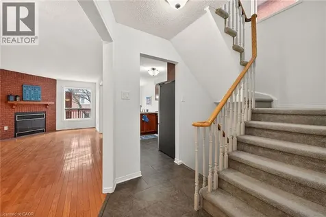 51 Pirie Drive Dundas ON L9H 6X6