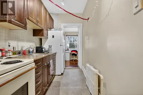 152 Goulburn Avenue Ottawa ON K1N 8E2