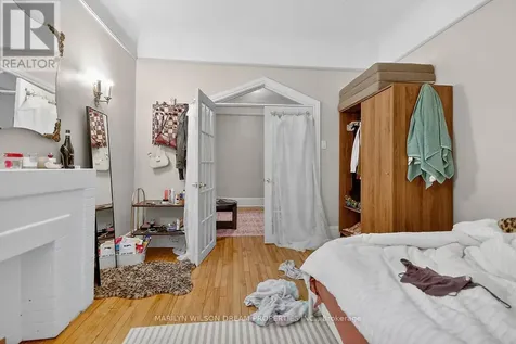 152 Goulburn Avenue Ottawa ON K1N 8E2