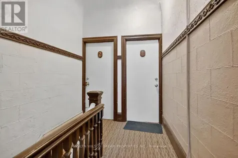 152 Goulburn Avenue Ottawa ON K1N 8E2