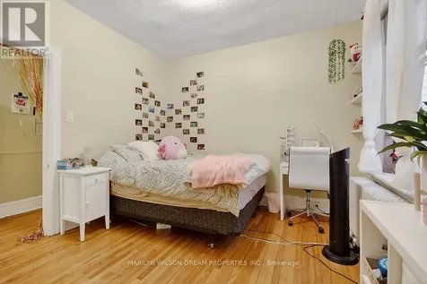 152 Goulburn Avenue Ottawa ON K1N 8E2