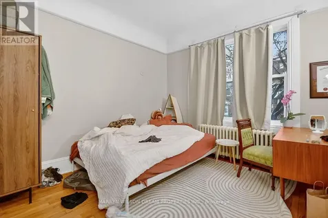 152 Goulburn Avenue Ottawa ON K1N 8E2