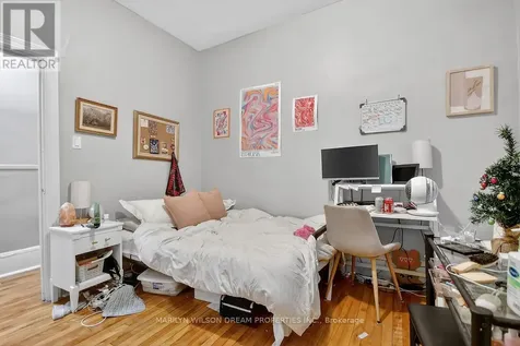 152 Goulburn Avenue Ottawa ON K1N 8E2