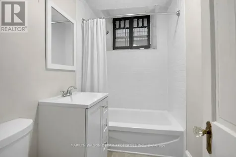 152 Goulburn Avenue Ottawa ON K1N 8E2