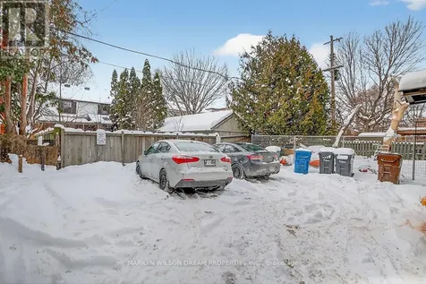 152 Goulburn Avenue Ottawa ON K1N 8E2