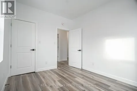 392 Isabella Street Pembroke ON K8A 5T5