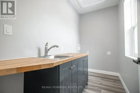 392 Isabella Street Pembroke ON K8A 5T5