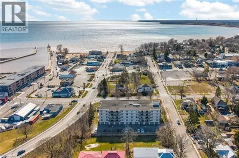 12 St Andrew Street Port Dover ON N0A 1N1