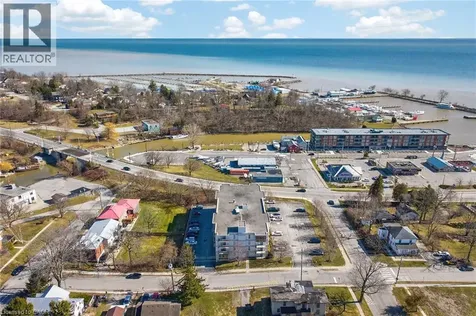 12 St Andrew Street Port Dover ON N0A 1N1