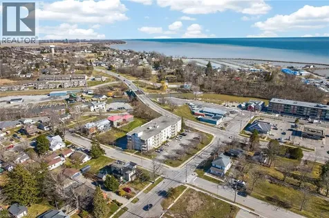 12 St Andrew Street Port Dover ON N0A 1N1