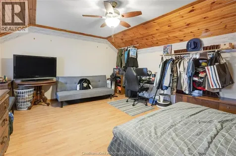 166 London Road Thamesville ON N0P 2K0