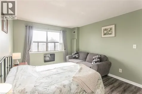 300 Keats Way Waterloo ON N2L 6E6