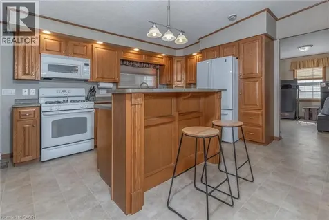 1161 4th Concession Road West Flamborough ON L8B 0X3