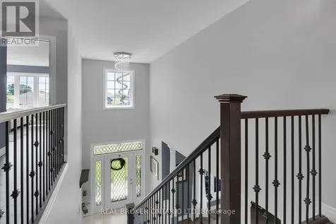 27 Glenwood Street St. Thomas ON N5R 0G3