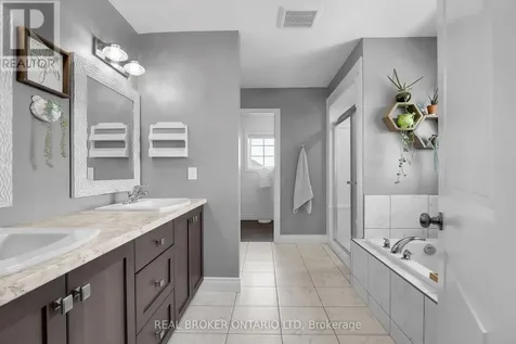 27 Glenwood Street St. Thomas ON N5R 0G3