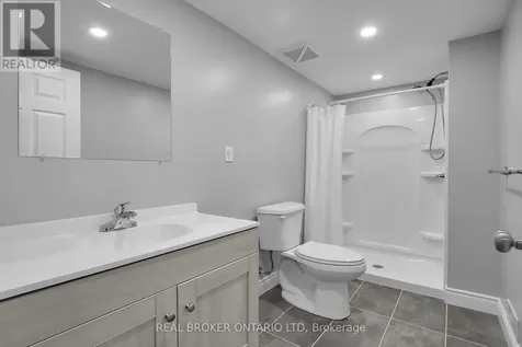 27 Glenwood Street St. Thomas ON N5R 0G3