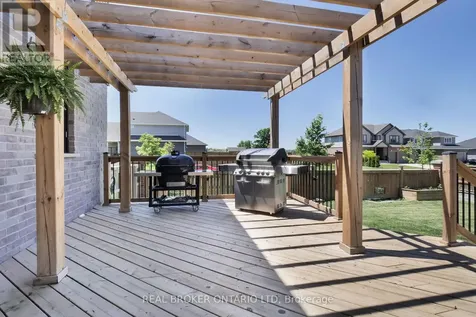 27 Glenwood Street St. Thomas ON N5R 0G3