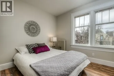 54 Park Street Kitchener ON N2G 1M3