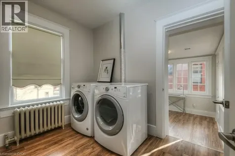 54 Park Street Kitchener ON N2G 1M3