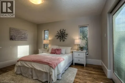 54 Park Street Kitchener ON N2G 1M3