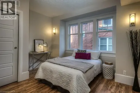 54 Park Street Kitchener ON N2G 1M3