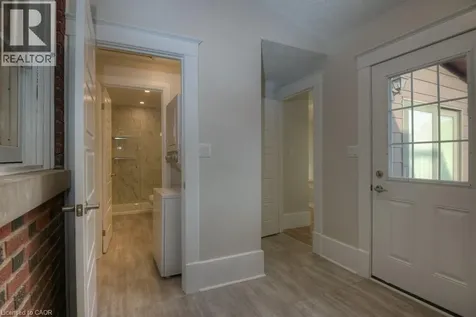 54 Park Street Kitchener ON N2G 1M3