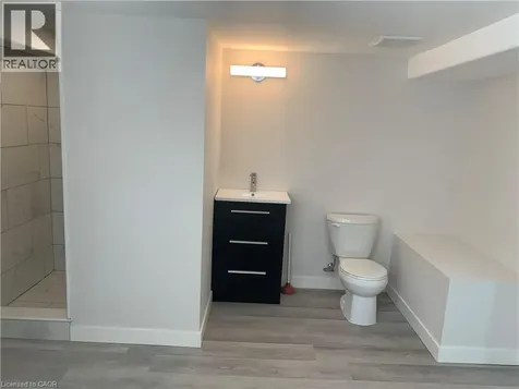 54 Park Street Kitchener ON N2G 1M3
