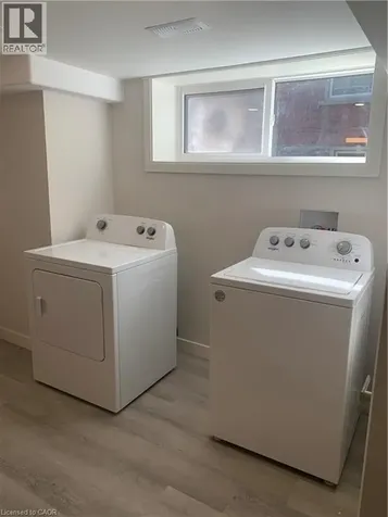 54 Park Street Kitchener ON N2G 1M3