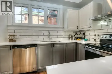 54 Park Street Kitchener ON N2G 1M3