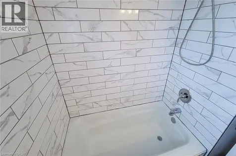 36 Hillcrest Avenue Brantford ON N3T 5X8