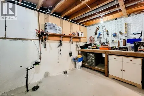 36 Hillcrest Avenue Brantford ON N3T 5X8