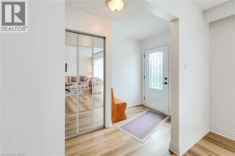 36 Hillcrest Avenue Brantford ON N3T 5X8