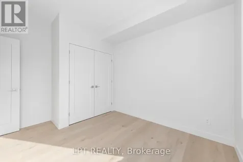 319 Shakespeare Street Ottawa ON K1L 5M1