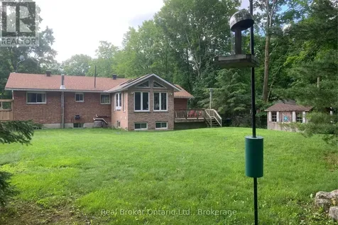 16 Mundy Avenue Tiny ON L9M 0B5
