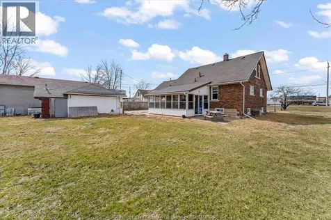 4590 Walker Road Windsor ON N8W 5V6
