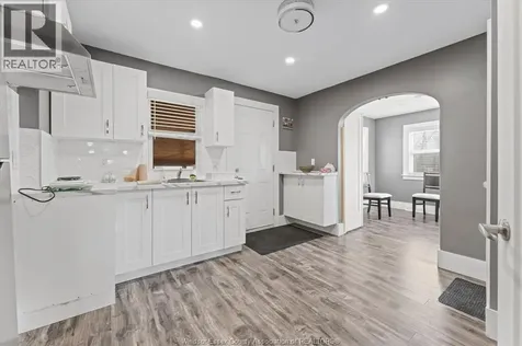 4590 Walker Road Windsor ON N8W 5V6