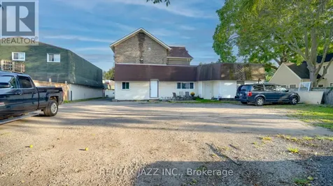144 King Street West Cobourg ON K9A 2M5