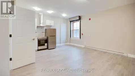 144 King Street West Cobourg ON K9A 2M5