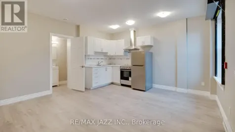 144 King Street West Cobourg ON K9A 2M5
