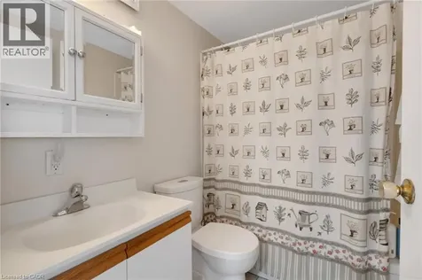 24 Midland Drive Kitchener ON N2A 2A8